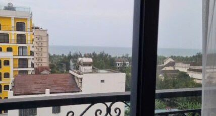 Cosmos Danang Hotel Room Type - Deluxe Double or Twin Room with Ocean View