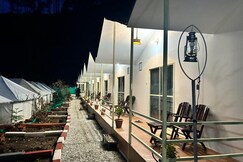 Adhvanta Resort and Cottages