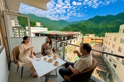Hotel Mahadev Tapovan