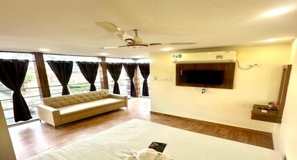 Hotel Tu Casa Room Type - Deluxe Room with City View