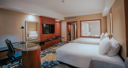 InterContinental Kuala Lumpur Room Type - Super Single Premium Club Lounge Access InterContinental Kuala Lumpur Room Type - Super Single Premium Club Lounge Access