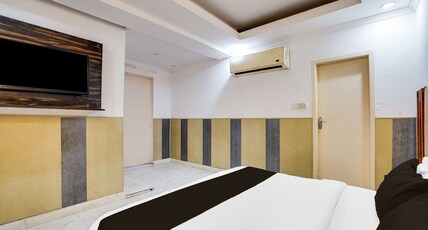 Hotel O HAPPY STAY INN Room Type - Classic