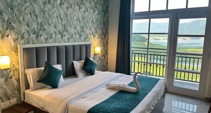 Hotel Simble Valley - Lake view. Room Type - Balcony King Room