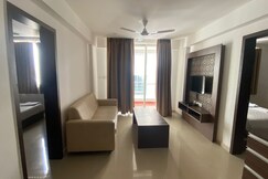 Amelie 2 bhk service apartment