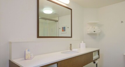 Hampton Inn by Hilton Edenton Room Type - 2 QUEENS SHWR ONLY NS