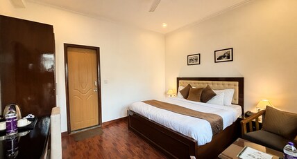 Hotel Sunny Cot Room Type - Deluxe room