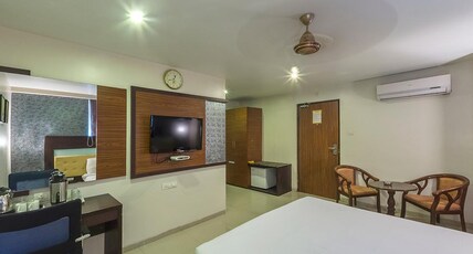 HOTEL SITARA GRAND LB NAGAR Room Type - Executive Ac Room