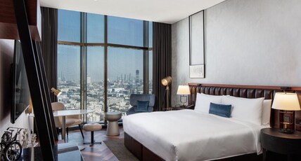 DoubleTree by Hilton Dubai M square Hotel & Residences Room Type - KING GUEST ROOM