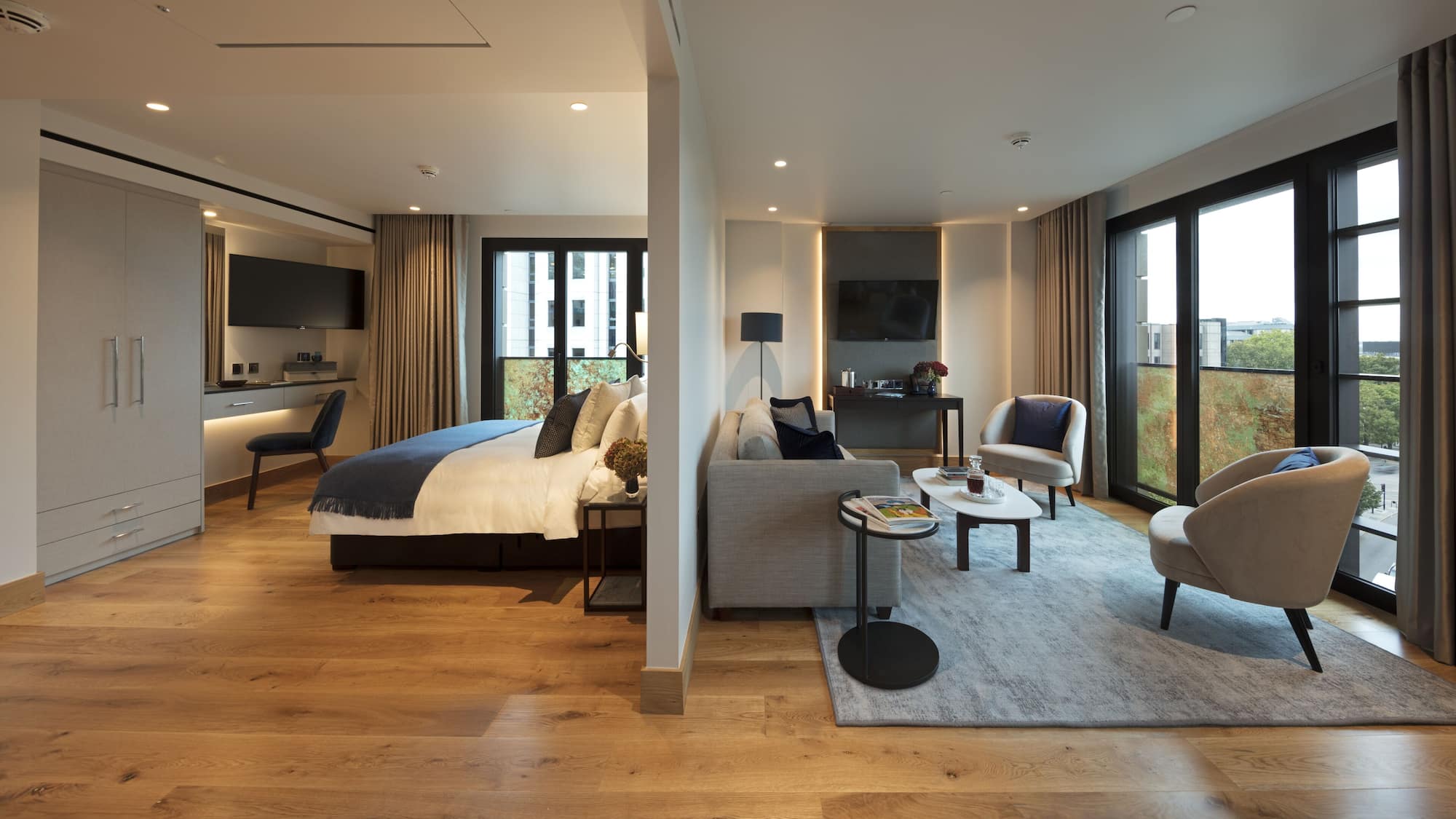 Tower Suites by Blue Orchid, Tower Bridge - Tap to explore photos