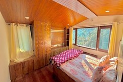 Pinewood View Homestay