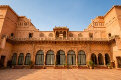 Raja Nahar Singh Tourist Resort   