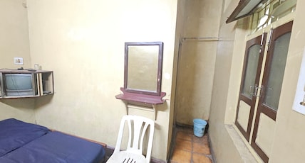 Ravi Lodge Room Type - STANDARD DOUBLE BEDROOM WITH ATTACH WASHROOM