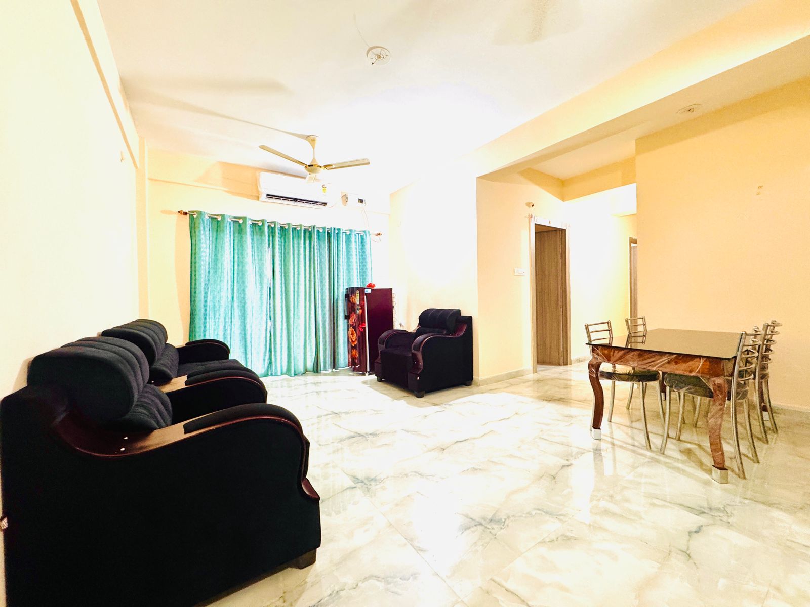 Arav Homestay - Tap to explore photos