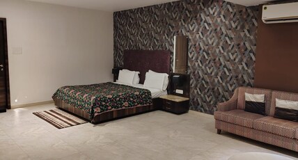Hotel Ocean Bliss  Room Type - Presidential Suite Room with sea view