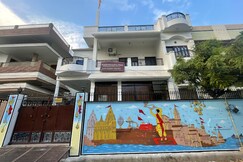 Kashi Paradise Stay 2 BHK Flat near Assi Ghat