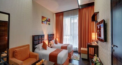 Sunday Marina View Hotel Apartments Room Type - Deluxe Studio Twin Apartment