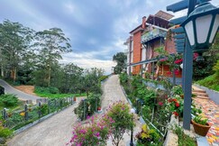 KACHOLAM SERVICED VILLA