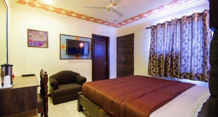 Hotel Shalimar Room Type - Shalimar Club Deluxe