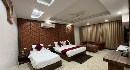 HOTEL MAIRA Room Type - Suite Room