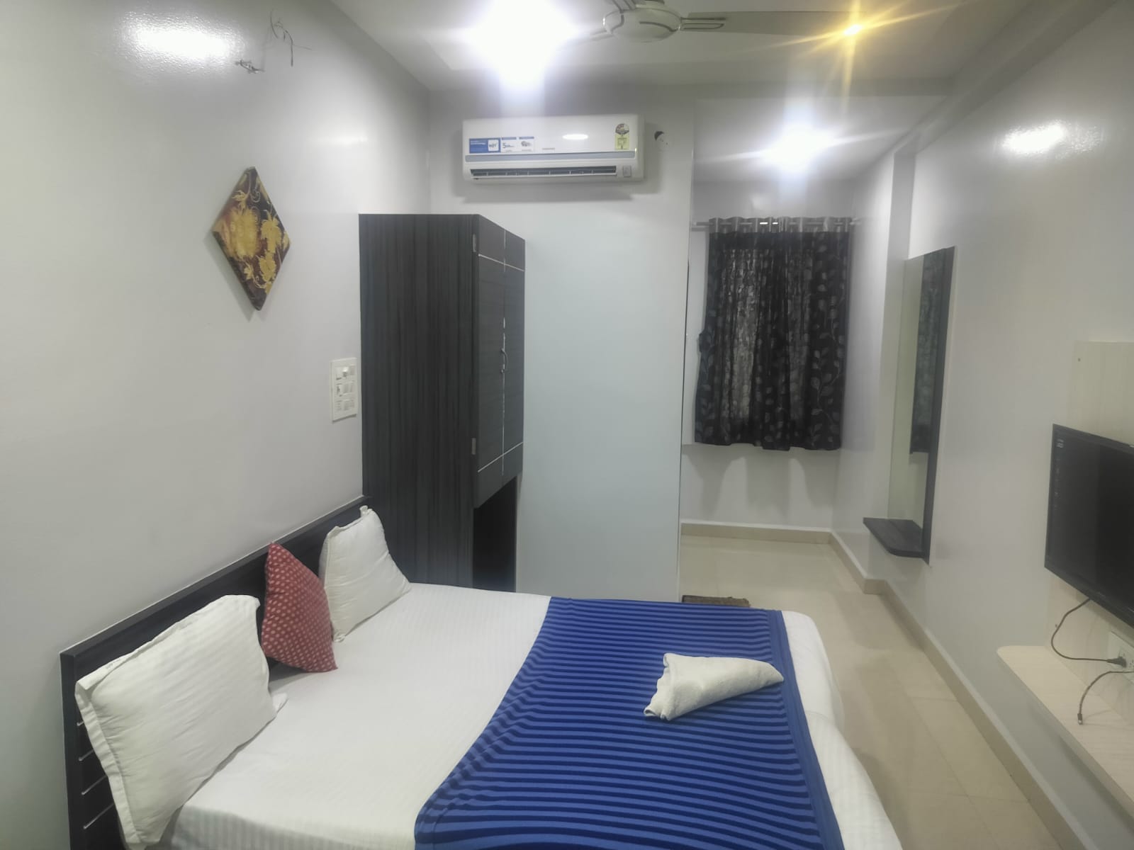 HOTEL ADITI - Tap to explore photos