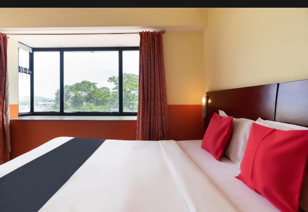 HOTEL VASSI PALAZE - Tap to explore photos