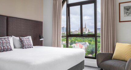 Mantra on Jolimont Melbourne Room Type - 1 Bedroom King