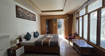 Rikya Retreat Room Type - Bedroom 101