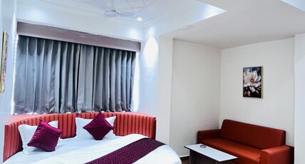Hotel Lee Prime Room Type - Luxury Room