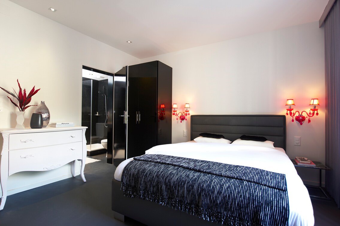 VISIONAPARTMENTS Cramerstrasse 8-12 - Self check-in - Tap to explore photos