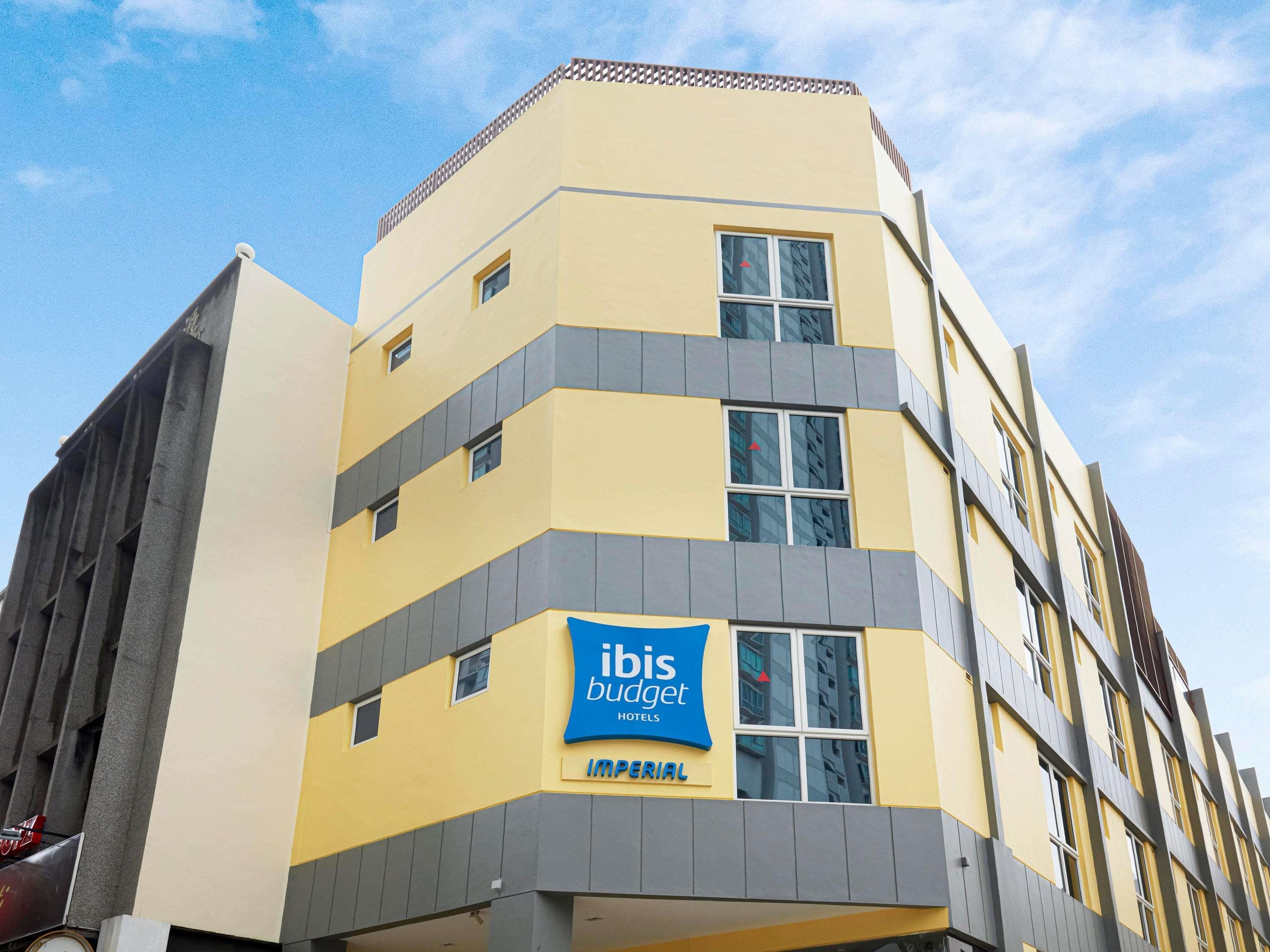 ibis budget Singapore Imperial - Tap to explore photos