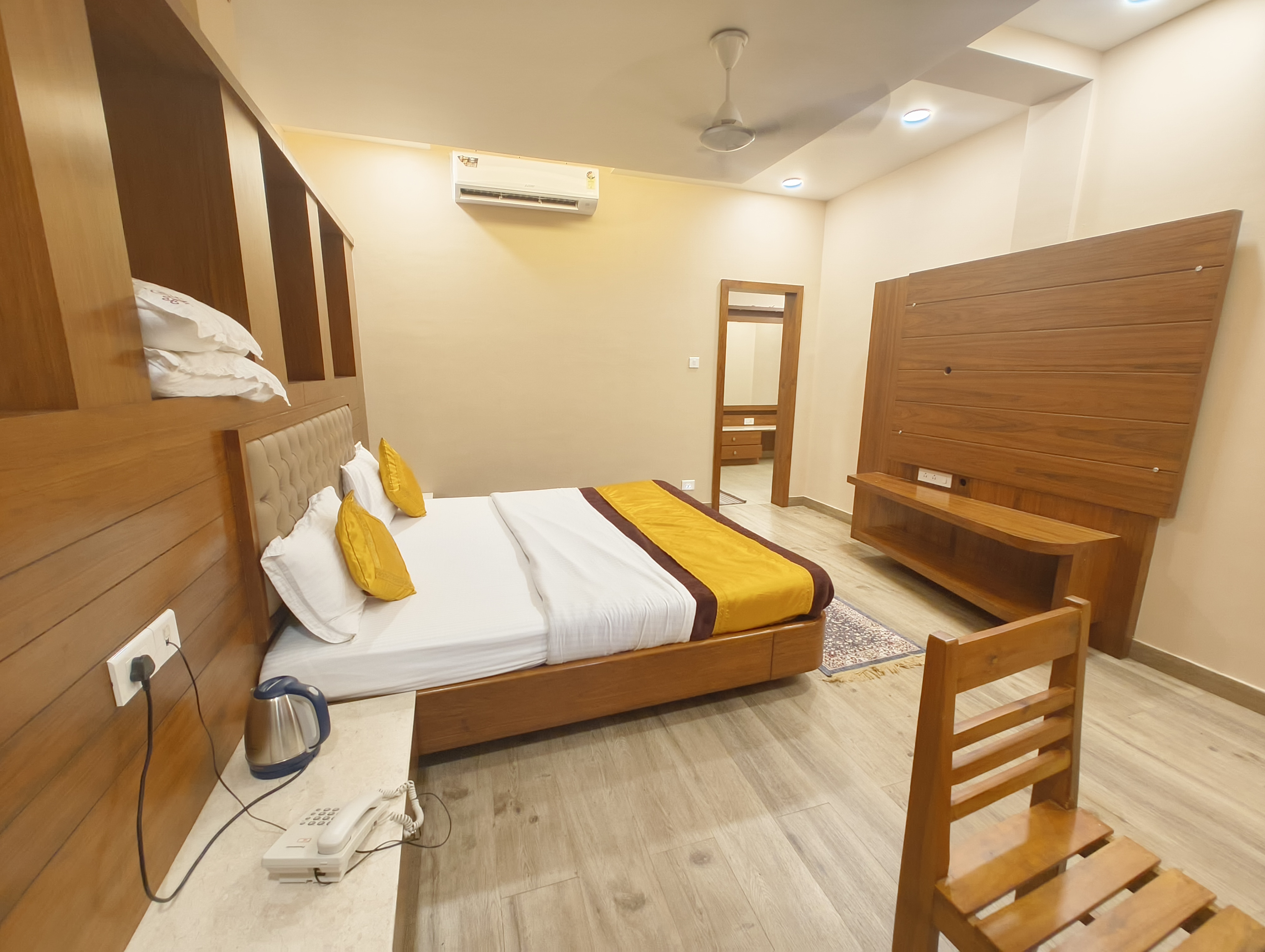 Hotel Mayura Residency - Tap to explore photos