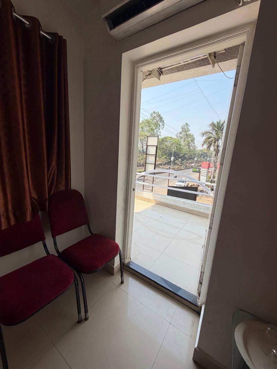 Hotel Sony Palace - Tap to explore photos