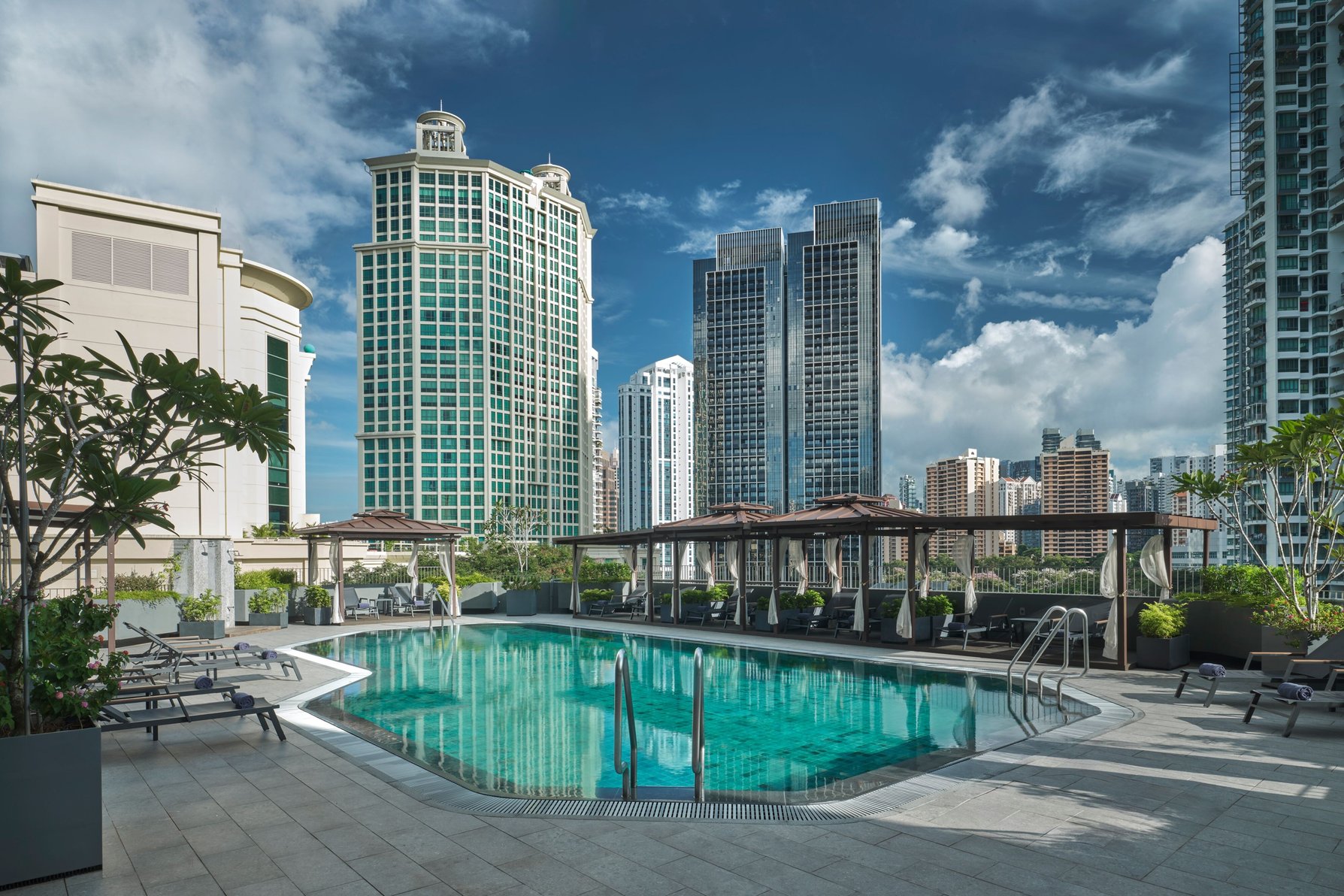 Four Points by Sheraton Singapore, Riverview - Tap to explore photos