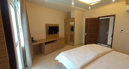 Hotel Gandhi -200 M from Alwar Bus Station Room Type - Deluxe Room