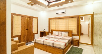 Bhanus Beach Enclave Stays Room Type - Premium Room King AC