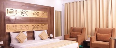 Hotel Sobti Plaza