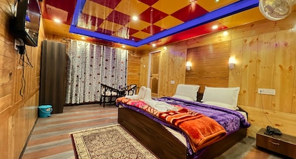 Hotel Sonamarg inn Room Type - Deluxe Room