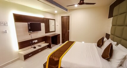 Hotel Astor Room Type - Super Deluxe Room