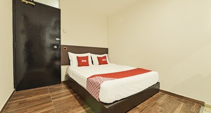 Hotel O Mini Indah Room Type - Deluxe Queen