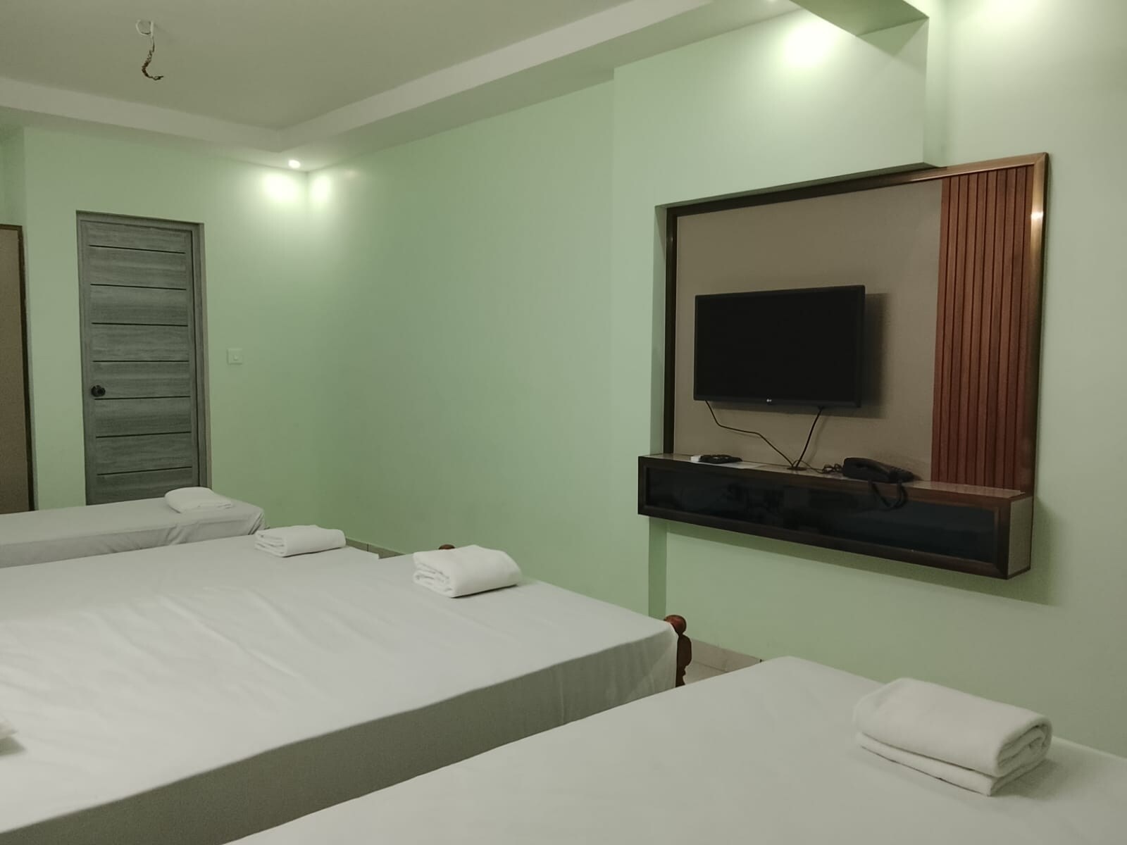 MAHA MAHAL RESIDENCY - Tap to explore photos