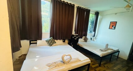 STAY SUKOON Room Type - Quadruple Room