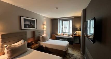 All Seasons Hotel Room Type - Standard Double Room
