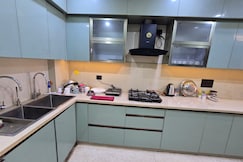 Jasmine Stays | Bright & Airy 1 BHK