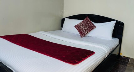 Sai Palace Inn Room Type - Deluxe rooms Non Ac