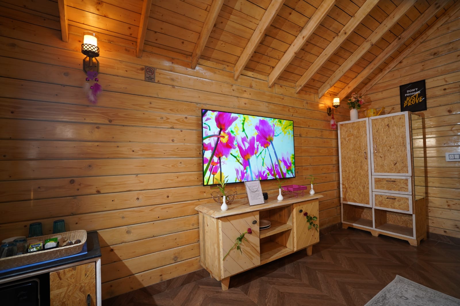 DSR Wodden Cottages - Tap to explore photos