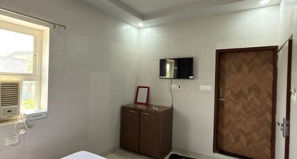 Cozy Mount Room Type - Bedroom 1