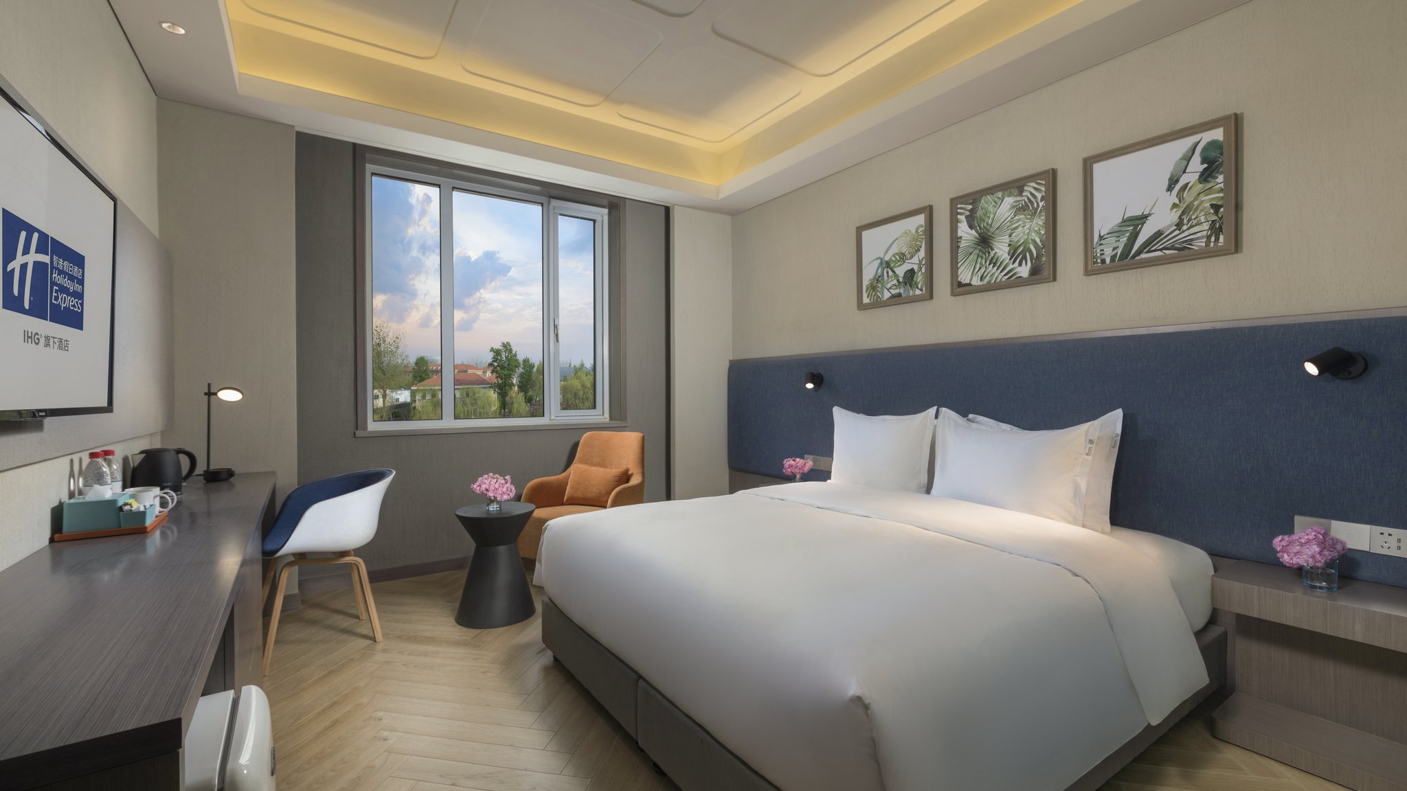 Holiday Inn Express Beijing Badaling - Tap to explore photos