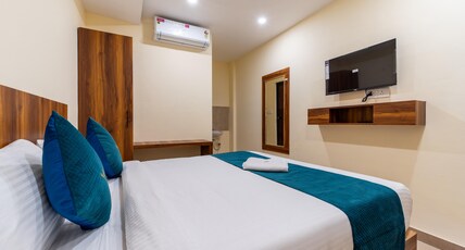 SAAD RESIDENCY Room Type - Economic Double Room Non Ac