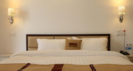 hotel saramati Room Type - Suite Room