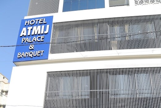 Hotel Atmij Palace & Banquet